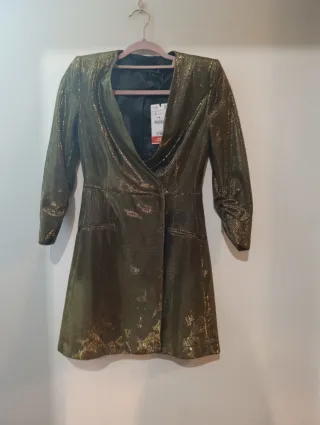 Vestido fiesta dorado brillante