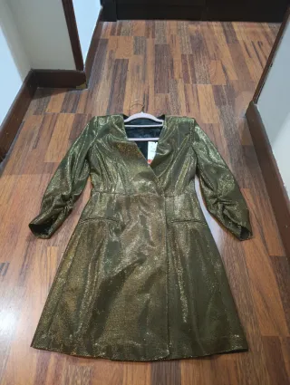 Vestido fiesta dorado brillante