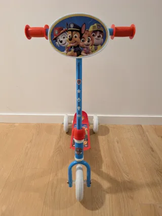 Patinete infantil de tres ruedas Paw Patrol