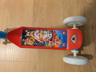 Patinete infantil de tres ruedas Paw Patrol