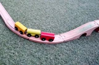 TRENES DE MADERA IKEA 5 CIRCUITOS
