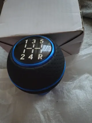 Pomo cambio cuero y aluminio 5 velocidades