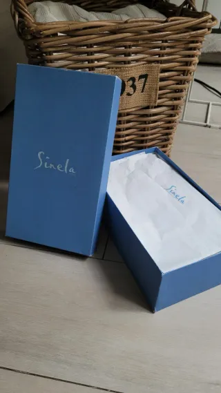 Zapatos de ante negro Sinela talla 37