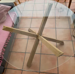 Mesa Jysk Cristal y Madera