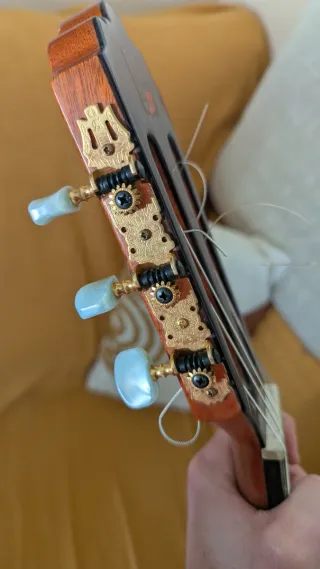 Guitarra Alhambra 4P