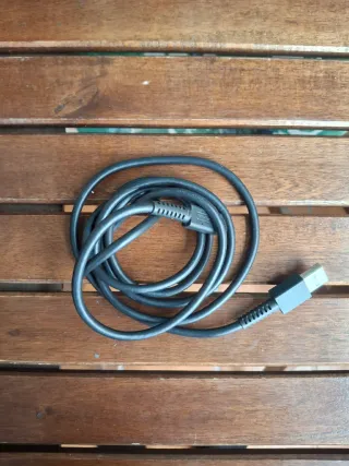 Mando Pro Nintendo Switch + cargador