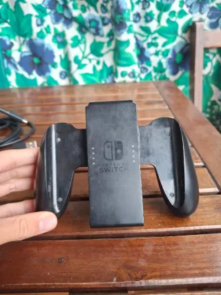 Mando Pro Nintendo Switch + cargador