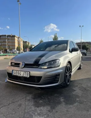 Volkswagen Golf 2016