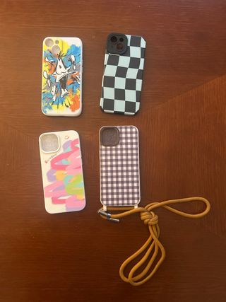 4 Fundas iPhone 14 SHEIN