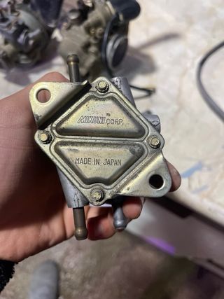 Bomba de gasolina para moto