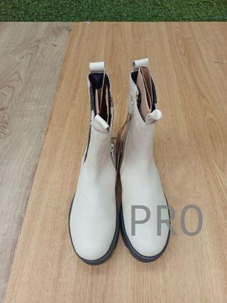 Botas Gioseppo Piel Crema.