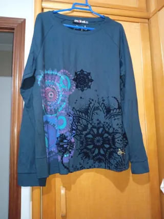 Jersey Desigual azul y morado