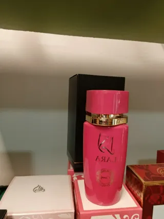 Perfume Lara Mujer Árabe Dorado y Rosa