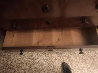 Cómoda antigua de madera de finales S. XIX