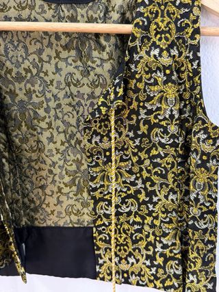 Traje de baile gallego para niña pequeña