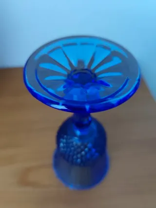 Copa azul cobalto labrada, vintage