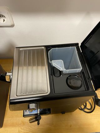 Cafetera DeLonghi ACTIVE Line 33.21.BK- Dos usos