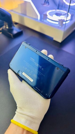 +200 Giochi Doppio IPS New Nintendo 3ds XL Boxed