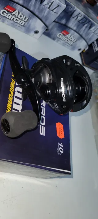 Carrete Casting Okuma Cerros