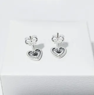 Pendientes Corazón Logo