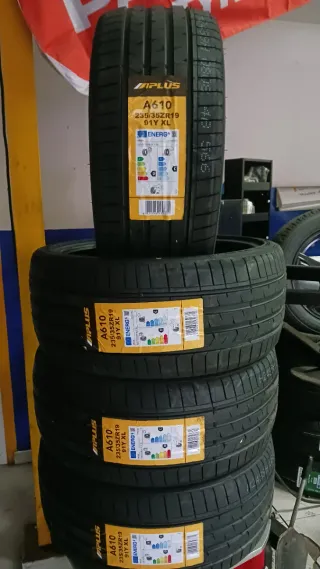 235/35 R19 91Y APLUS A610