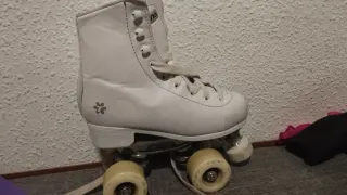 Patines profesionales blancos.