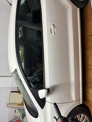 Volkswagen Polo 2014