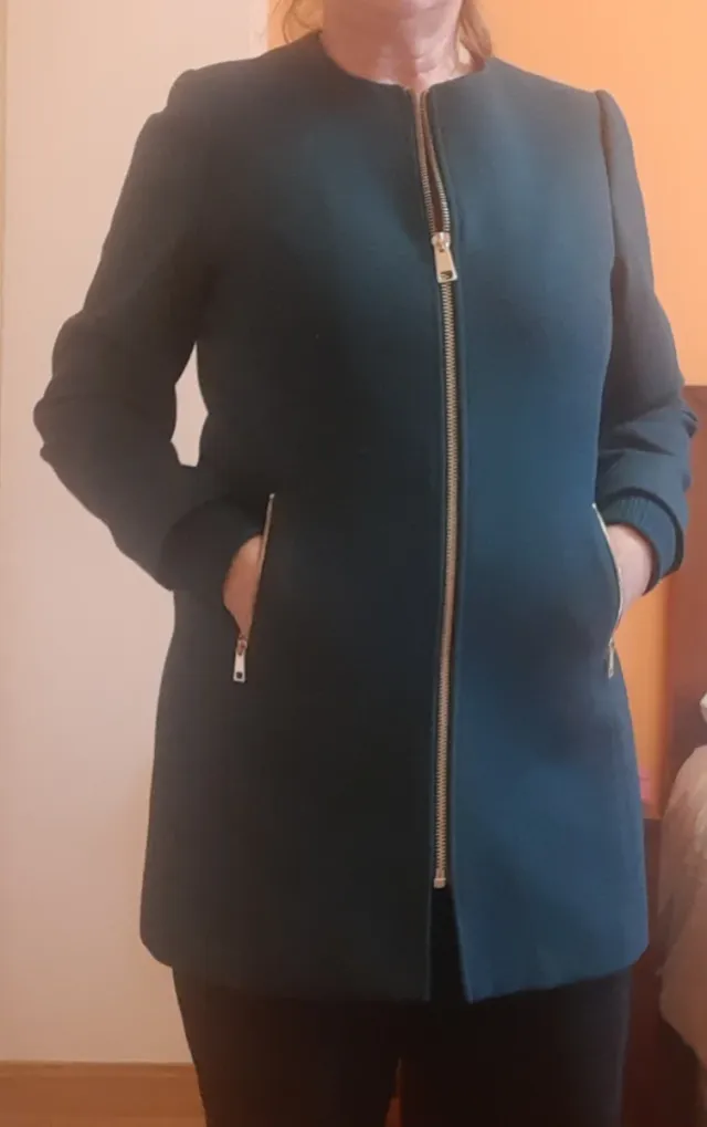 Abrigo verde El Corte Inglés