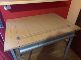 Mesa de dibujo madera y metal