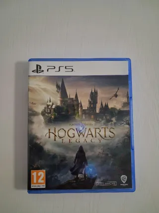 PlayStation 5 (PS5) + 2 Mandos + 5 Videojuegos