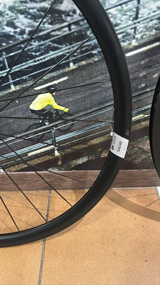 Juego Ruedas DT Swiss A1800 Carretera