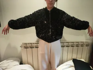 Chaqueta lentejuelas negra talla 9/10