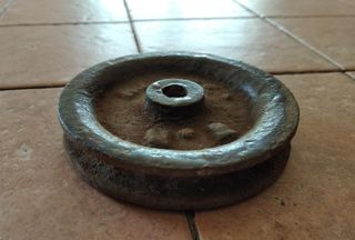 Renfe Nº2. Antigua polea o rodamiento de tren