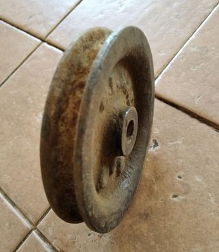 Renfe Nº2. Antigua polea o rodamiento de tren