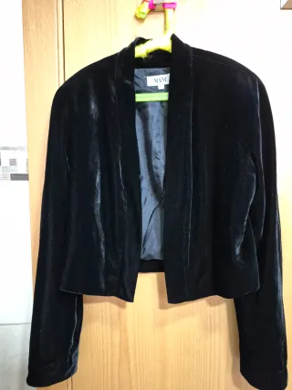 Americana terciopelo negra