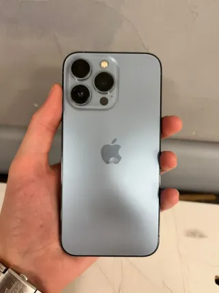 iPhone 13 Pro 100% Batería Color Celeste 128Gb