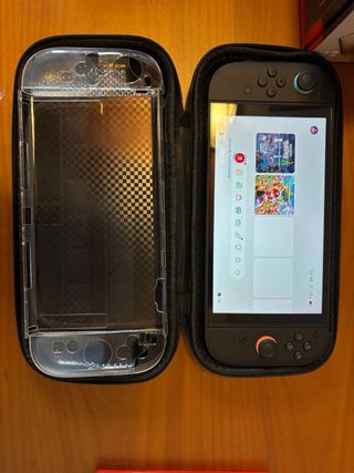 Nintendo Switch come NUOVA – solo 20 ore di gioco!