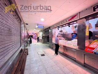 Local comercial en venta en Villayuventus-Renfe en Parla