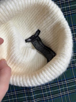 Gorro de punto Zara