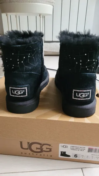 Botas UGG Edición Limitada Swarovski Talla 37
