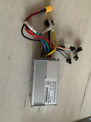 Controladora 36v 20A patinete eléctrico