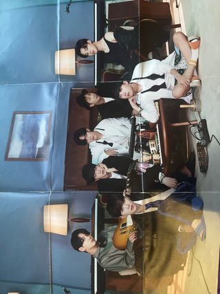 LOTE BE BTS KPOP: CD, póster y photocards