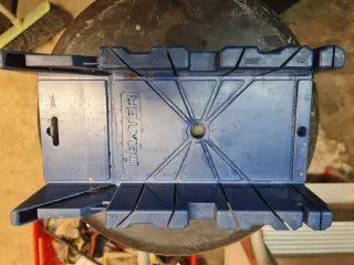 Serrucho Dexter con caja de ingletes