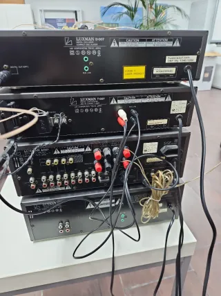 Equipo Luxman para piezas