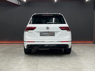Volkswagen Tiguan 2.0TDi 150cv DSG Sport by R-Line