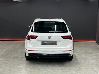 Volkswagen Tiguan 2.0TDi 150cv DSG Sport by R-Line