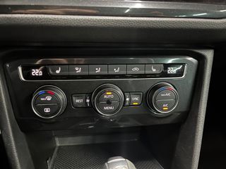 Volkswagen Tiguan 2.0TDi 150cv DSG Sport by R-Line