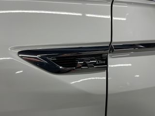 Volkswagen Tiguan 2.0TDi 150cv DSG Sport by R-Line