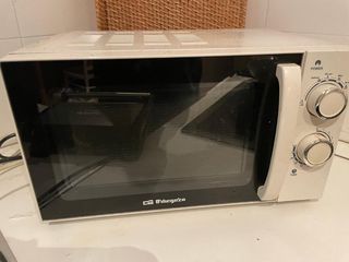 Microondas Orbegozo Blanco