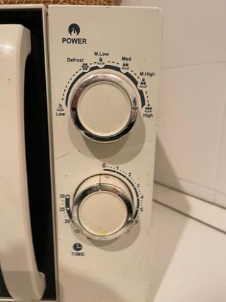 Microondas Orbegozo Blanco